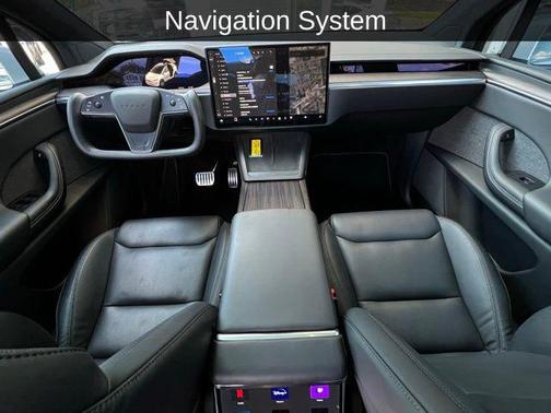 2023 Tesla Model X Base