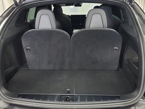 2023 Tesla Model X Base