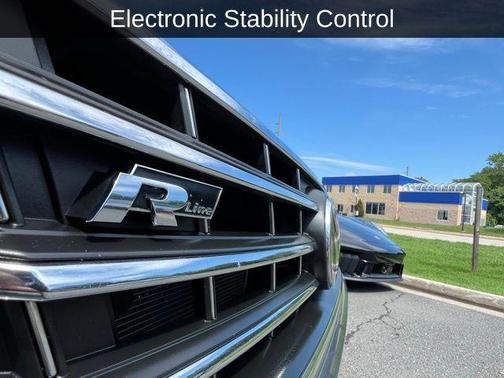 2020 Volkswagen Passat 2.0T R-Line