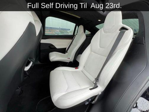 2022 Tesla Model X Base