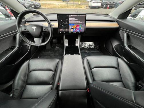 2018 Tesla Model 3 Standard