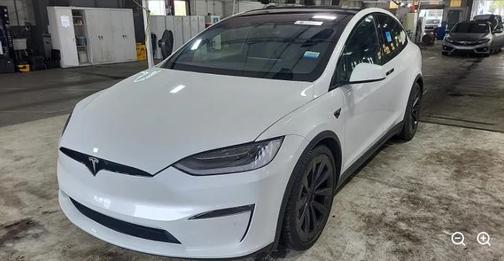 2022 Tesla Model X Plaid
