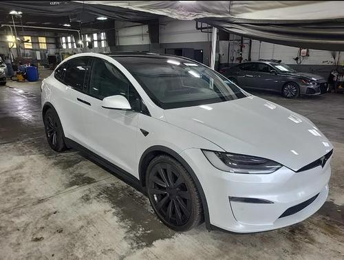 2022 Tesla Model X Plaid