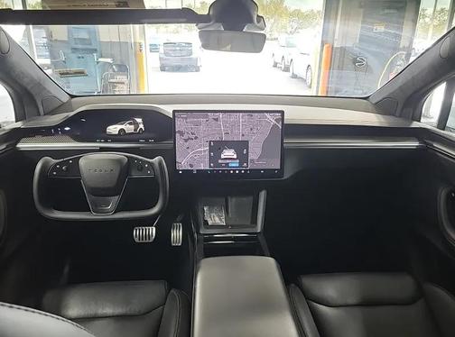 2022 Tesla Model X Plaid