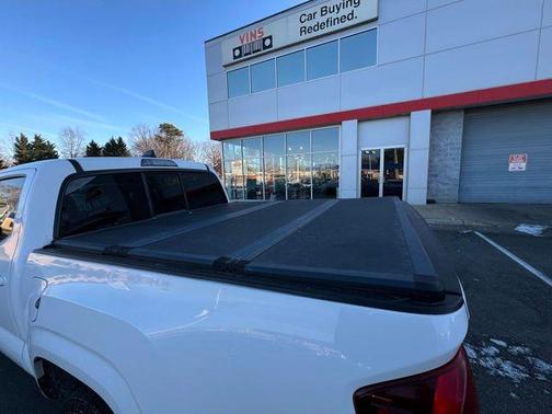 2022 Toyota Tacoma SR