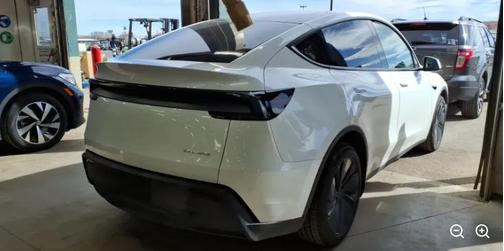 2026 Tesla Model Y 
