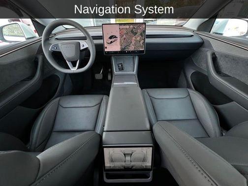 Pearl White Multi-Coat 2026 Tesla Model Y Premium