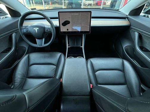 2019 Tesla Model 3 Standard Range