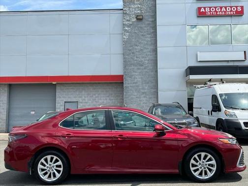 2021 Toyota Camry LE