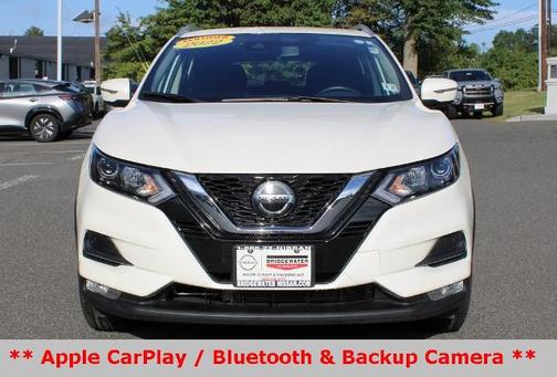 2022 Nissan Rogue Sport SV