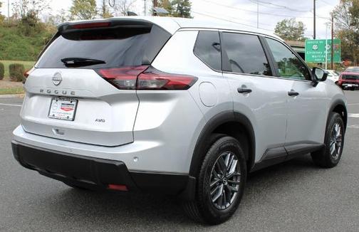 2025 Nissan Rogue S