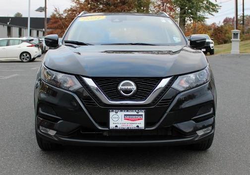 2021 Nissan Rogue Sport SV