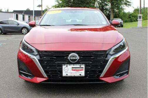 2024 Nissan Altima 2.5 SL