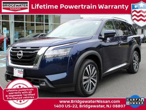 2022 Nissan Pathfinder Platinum