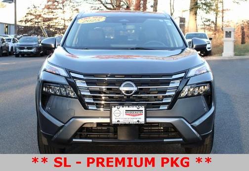 2025 Nissan Rogue SL