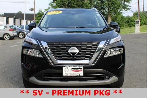 2022 Nissan Rogue SV