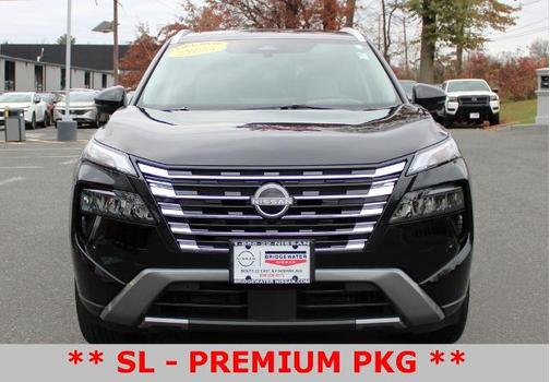 2025 Nissan Rogue SL