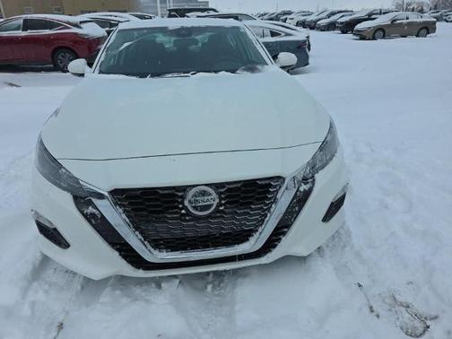 2022 Nissan Altima 2.5 S