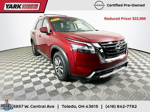 2023 Nissan Pathfinder SL
