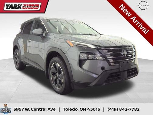 2025 Nissan Rogue SV