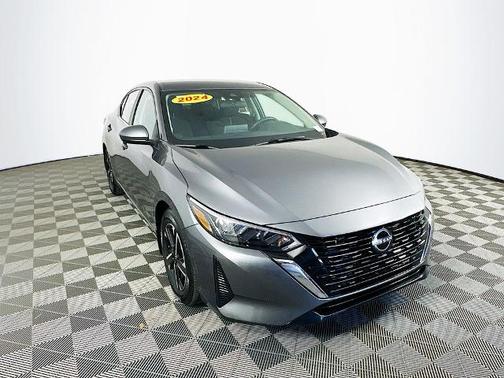 Gun Metallic 2024 Nissan Sentra SV