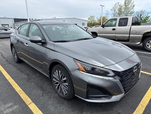 Gun Metallic 2023 Nissan Altima 2.5 SV