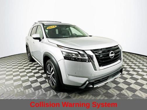 2024 Nissan Pathfinder Platinum