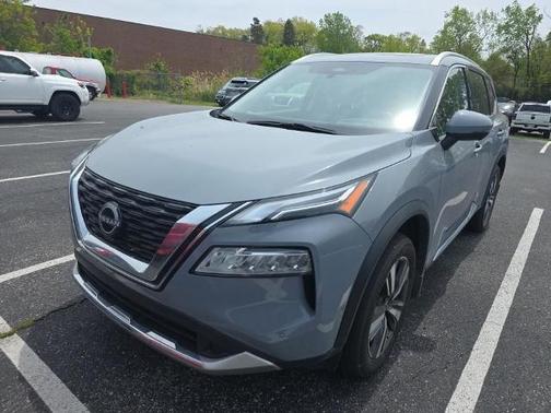 Boulder Gray Pearl 2023 Nissan Rogue Platinum