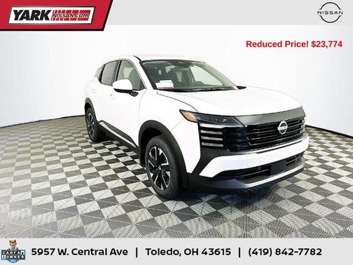 Fresh Powder 2025 Nissan Kicks SV