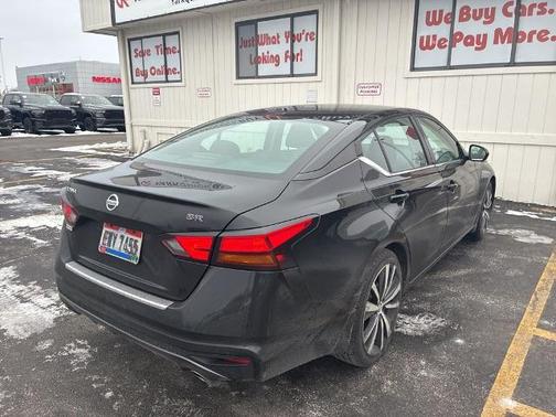 2020 Nissan Altima 2.5 SR