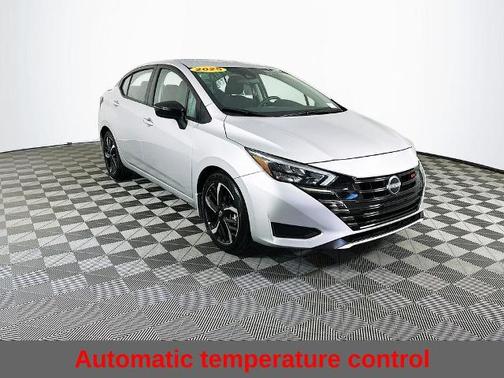 2025 Nissan Versa 1.6 SR