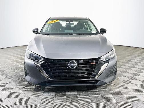 Gun Metallic 2025 Nissan Sentra SR