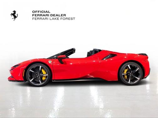 2023 Ferrari SF90 Spider Base