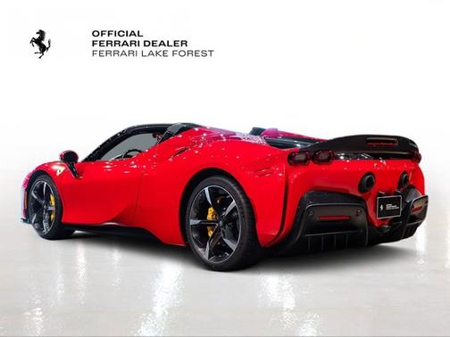 2023 Ferrari SF90 Spider Base