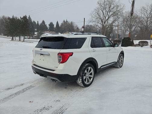 2020 Ford Explorer Platinum