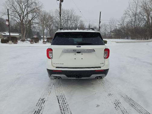 2020 Ford Explorer Platinum