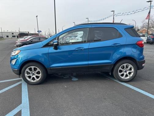 Photo 2 of 17 of 2018 Ford EcoSport SE