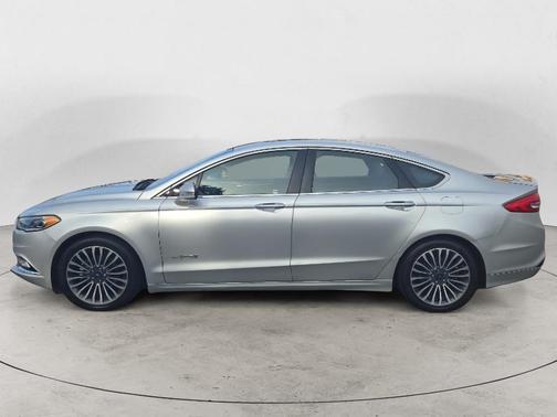 2017 Ford Fusion Hybrid Titanium