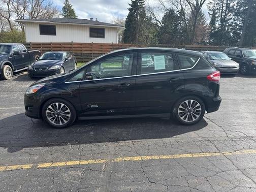 2017 Ford C-Max Energi Titanium