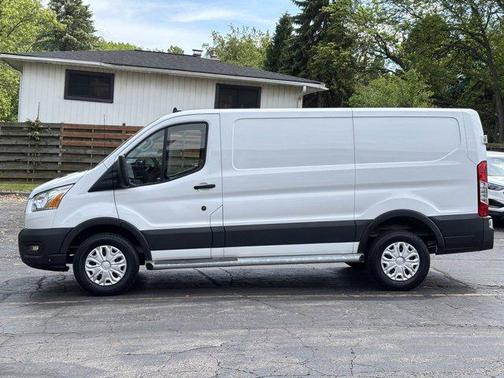 2021 Ford Transit-250 Base