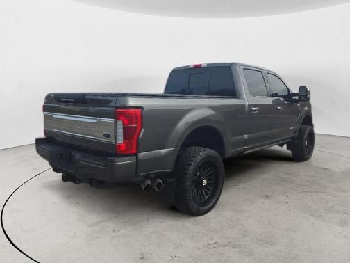 2017 Ford F-350 Platinum