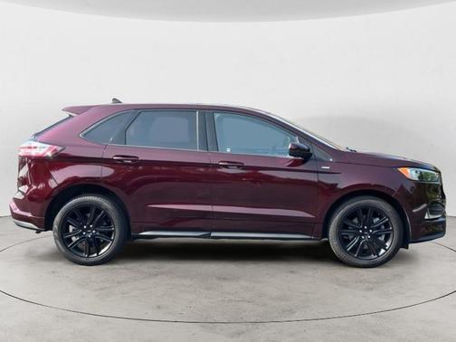 2023 Ford Edge ST Line