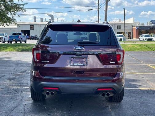 2018 Ford Explorer Sport