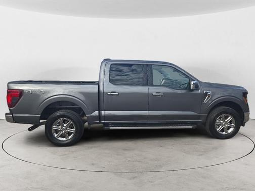 CARBONIZED GRAY METALLIC 2024 Ford F-150 XLT