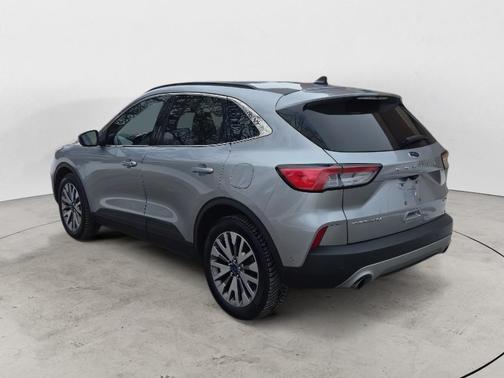 2021 Ford Escape Titanium