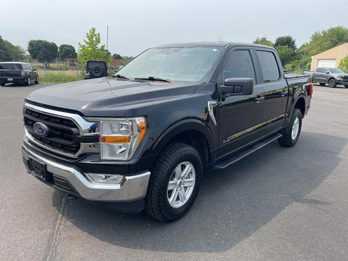 Agate Black Metallic 2022 Ford F-150 XLT