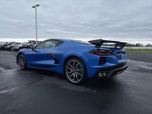 2025 Chevrolet Corvette Stingray w/2LT