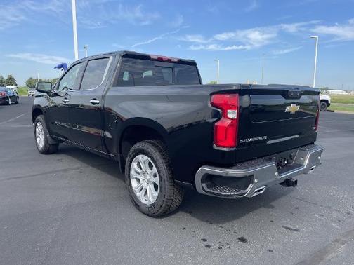 2025 Chevrolet Silverado 1500 LTZ