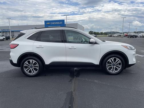 2021 Ford Escape SEL