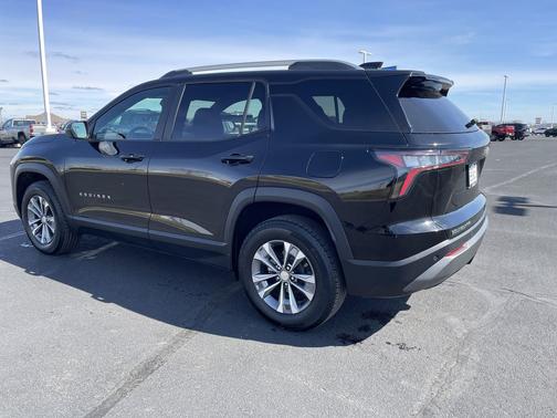 Mosaic Black Metallic 2025 Chevrolet Equinox 1LT